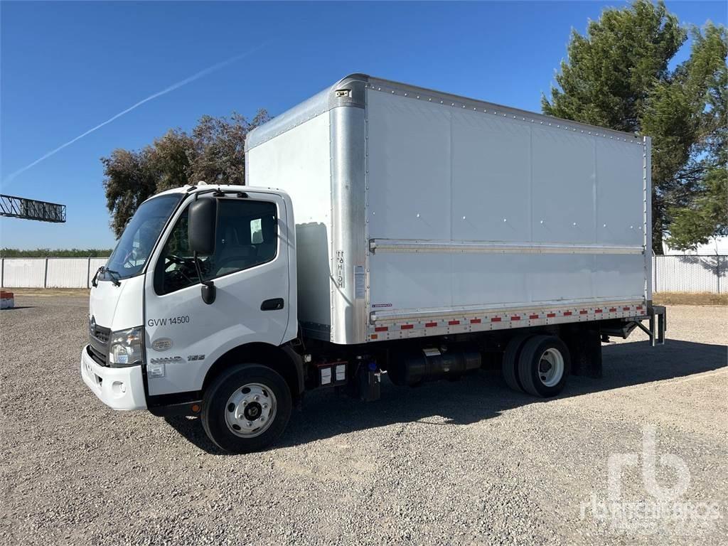 Hino 155 Furgone chiuso
