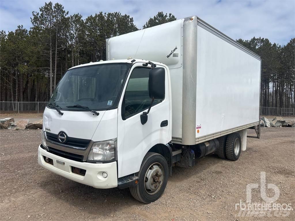 Hino 165 Furgone chiuso
