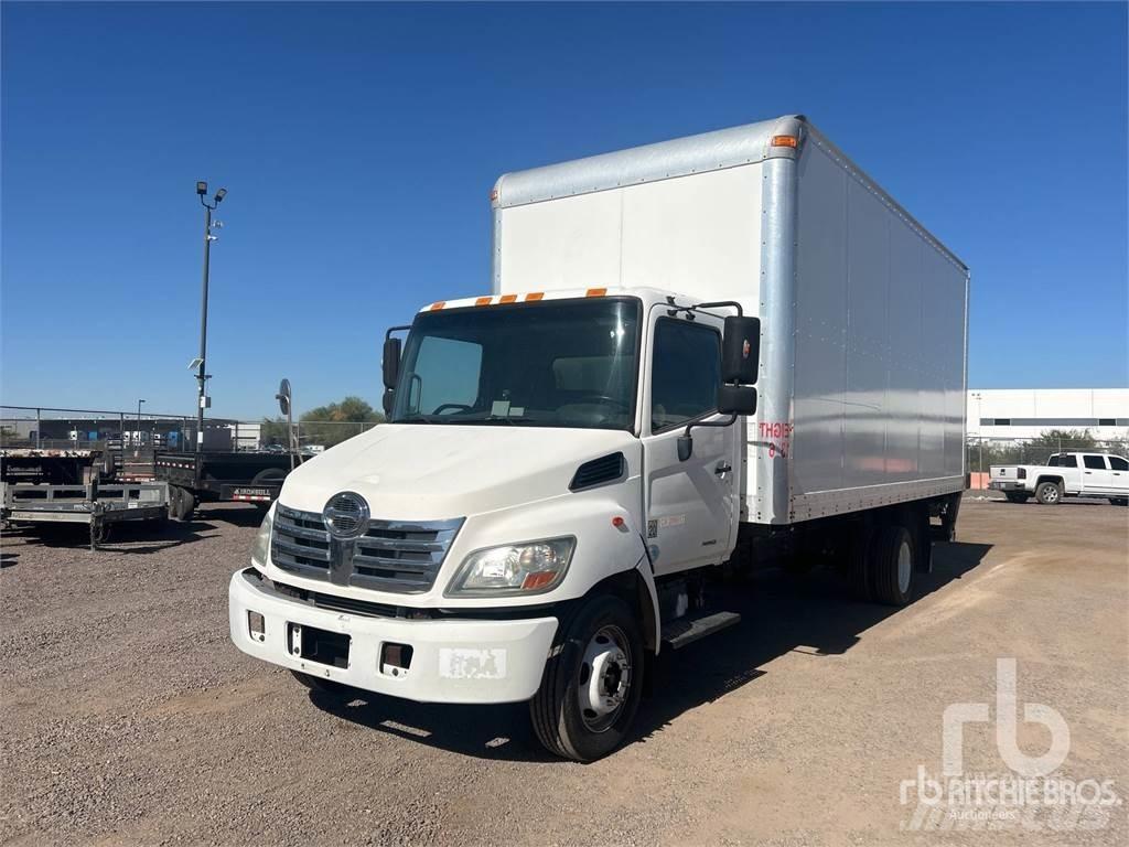 Hino 185 Furgone chiuso