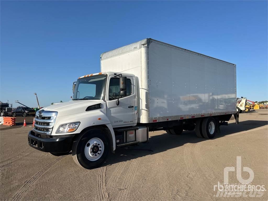 Hino 268 Furgone chiuso