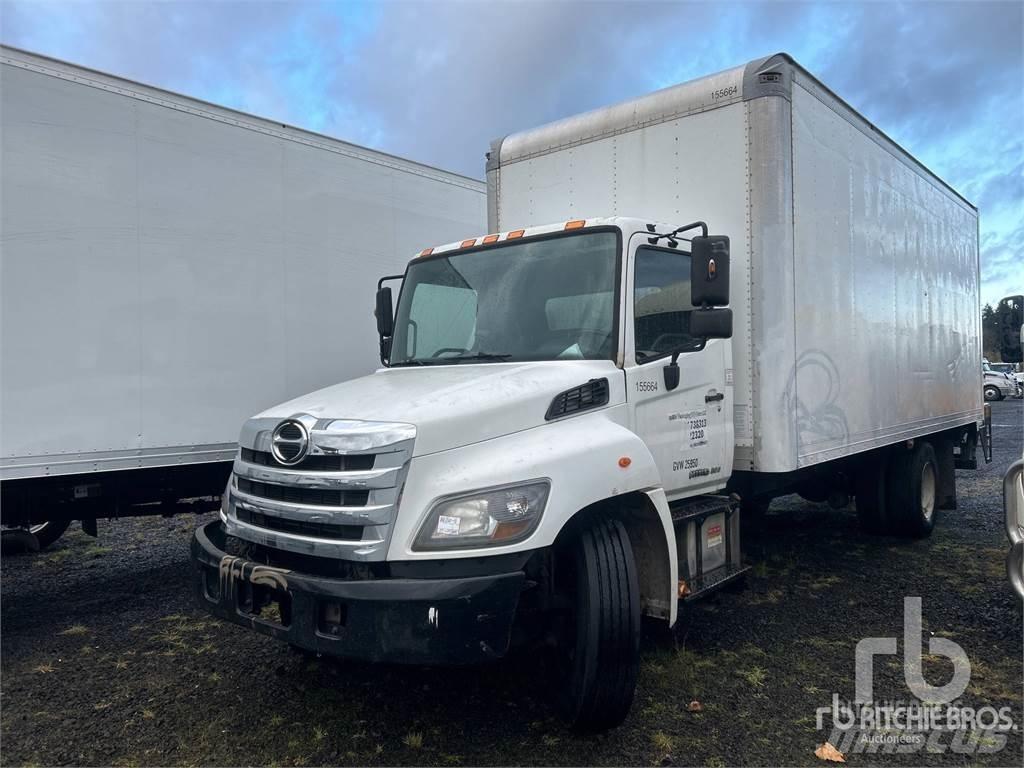 Hino 268 Furgone chiuso
