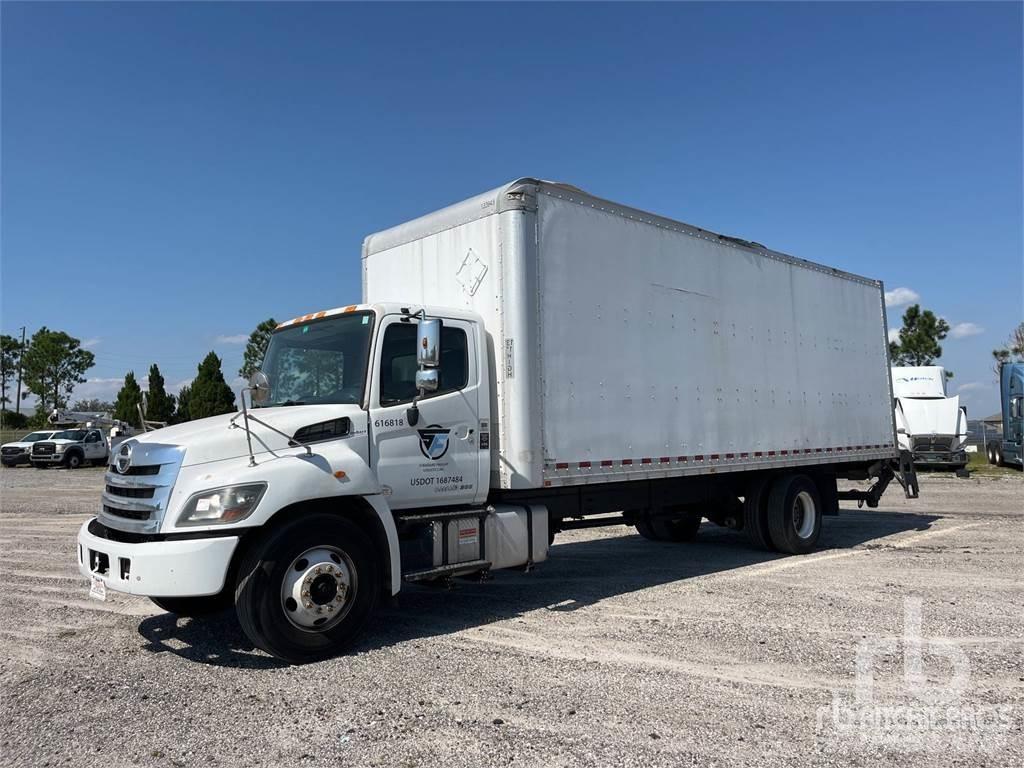 Hino 268 Furgone chiuso