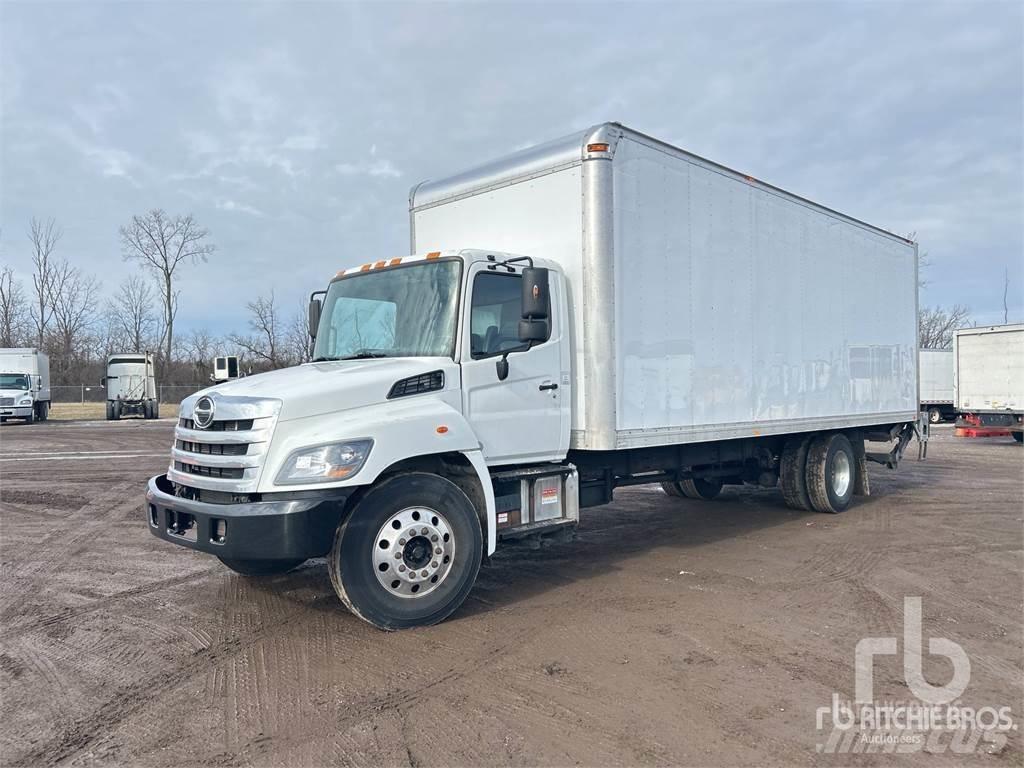 Hino 268 Furgone chiuso