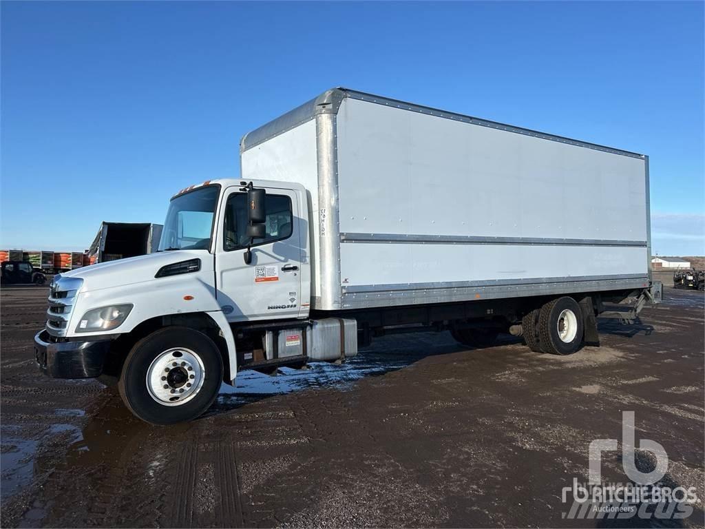 Hino 268 Furgone chiuso