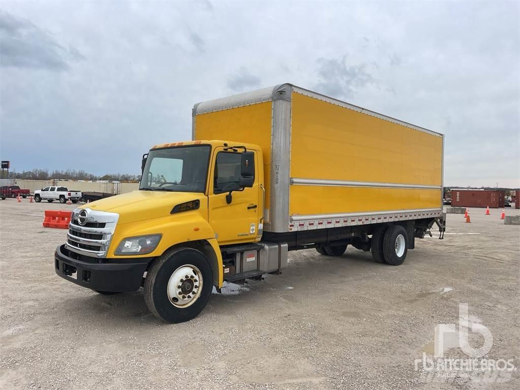 Hino 268 Furgone chiuso