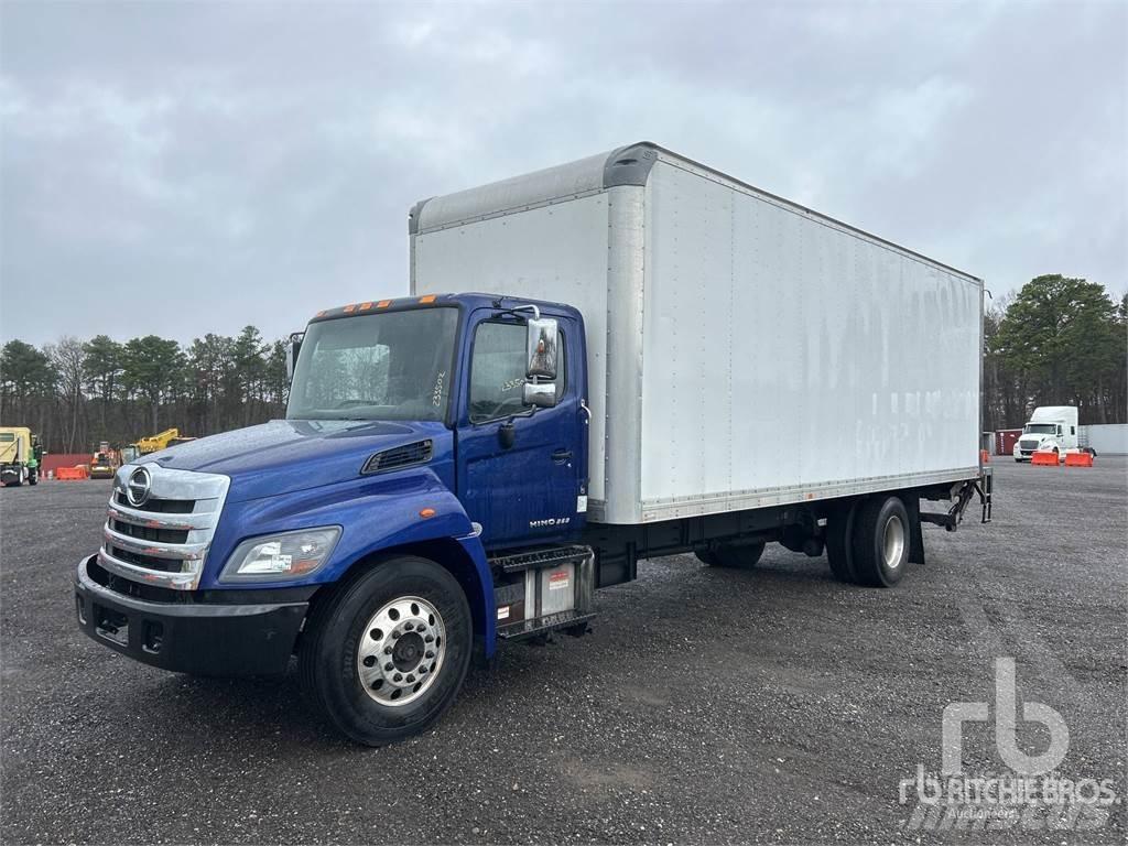 Hino 268 Furgone chiuso