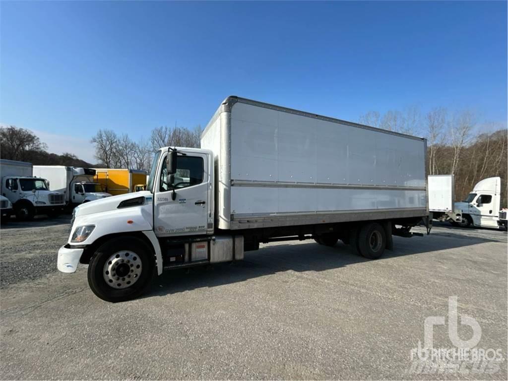 Hino 268 Furgone chiuso