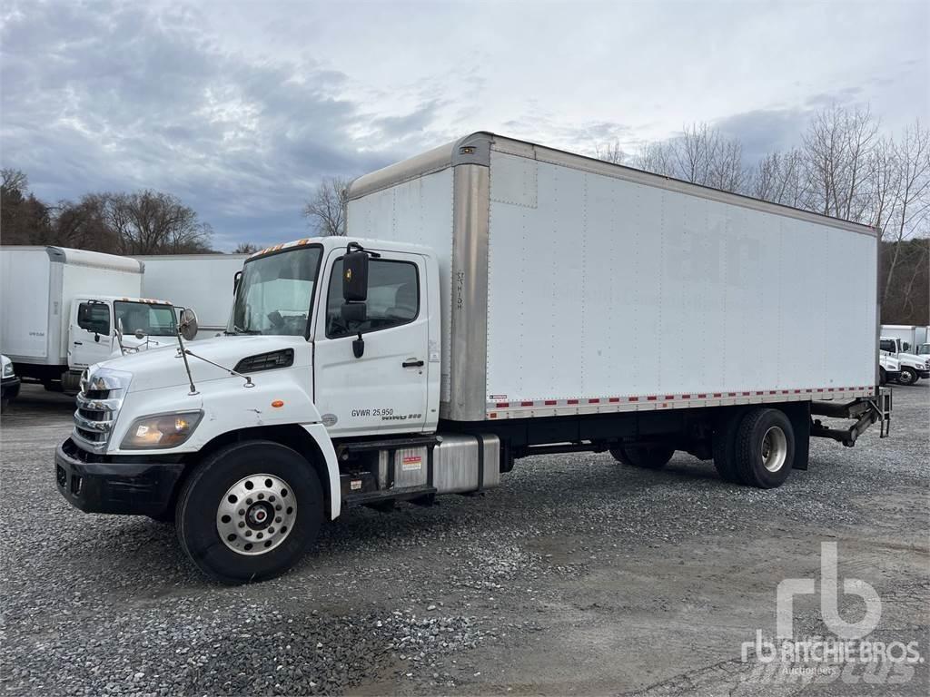 Hino 268 Furgone chiuso