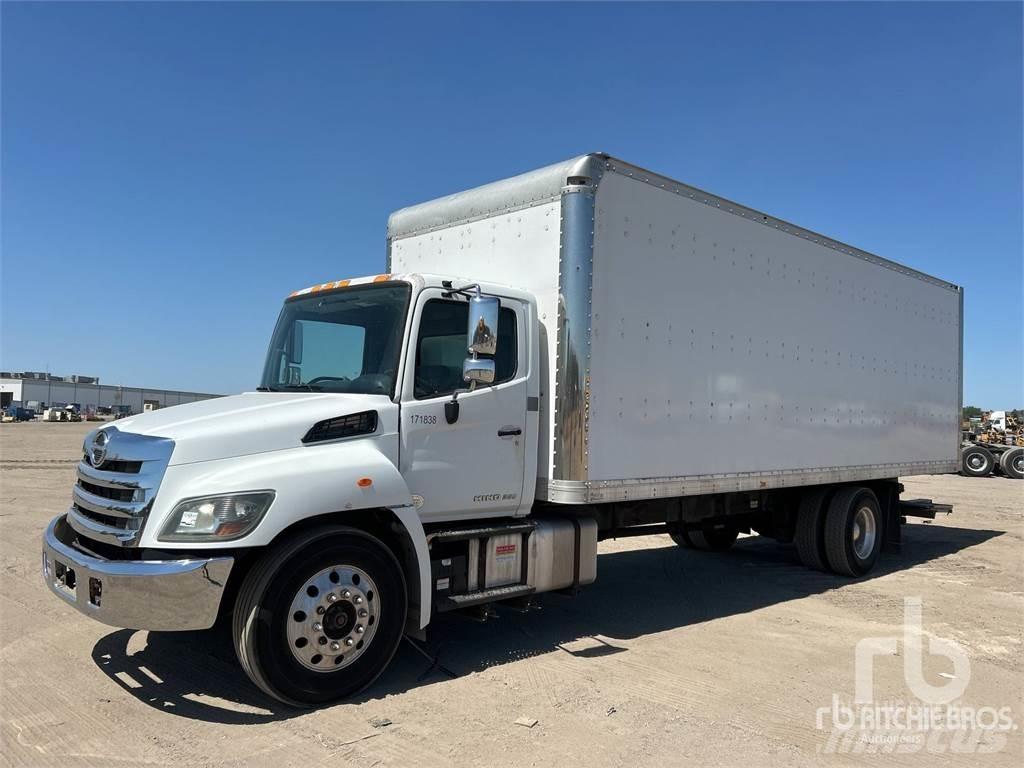 Hino 268 Furgone chiuso
