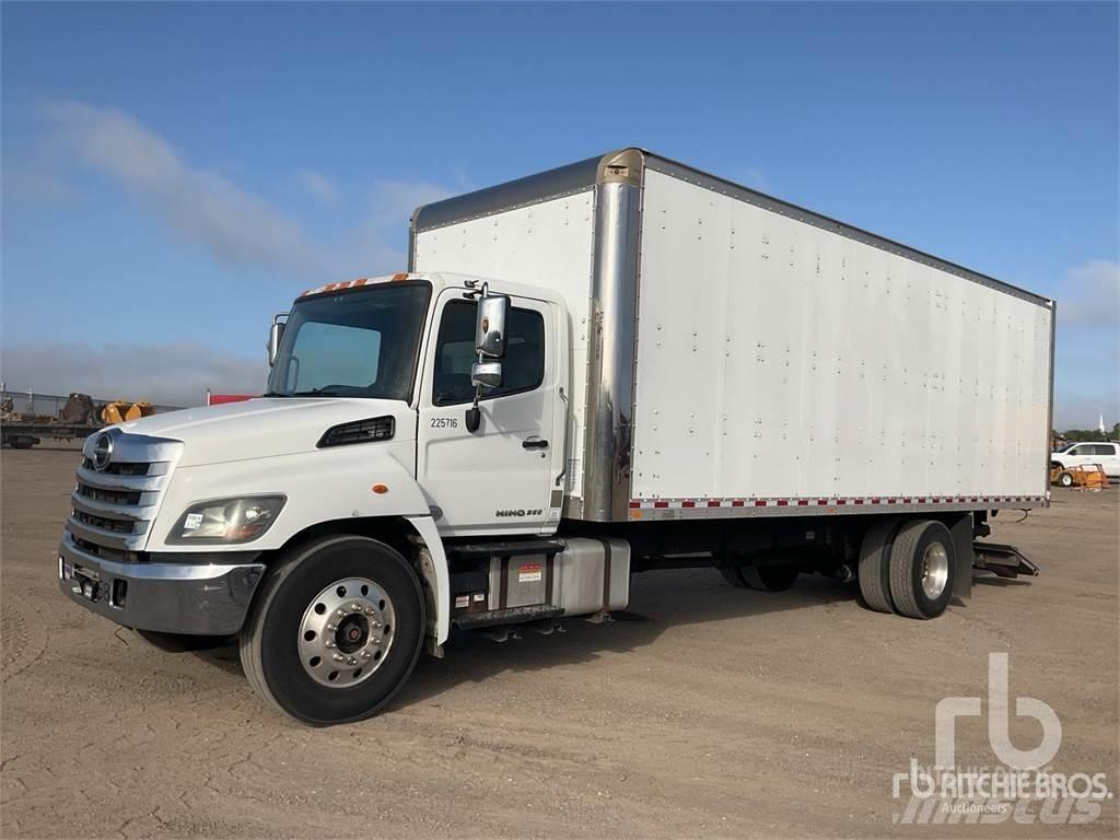 Hino 268 Furgone chiuso