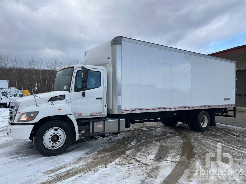 Hino 268 Furgone chiuso