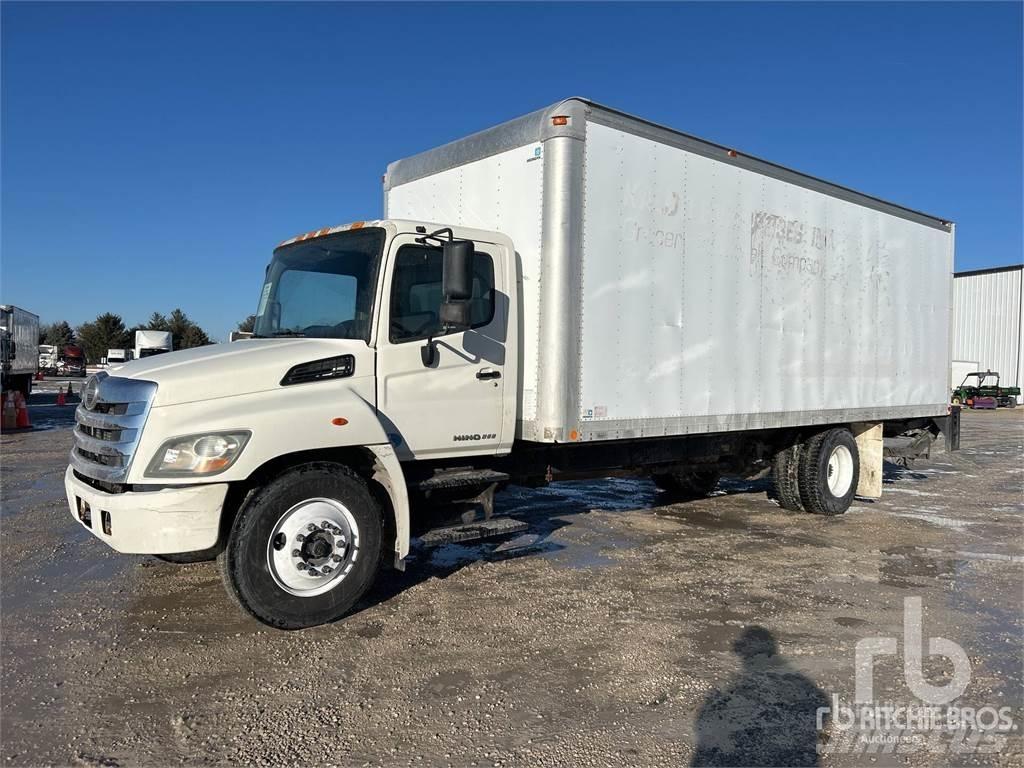 Hino 268 Furgone chiuso
