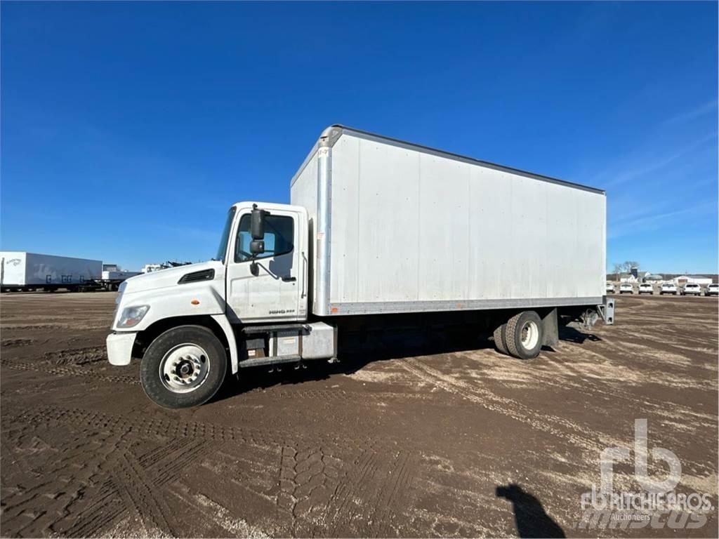 Hino 268 Furgone chiuso