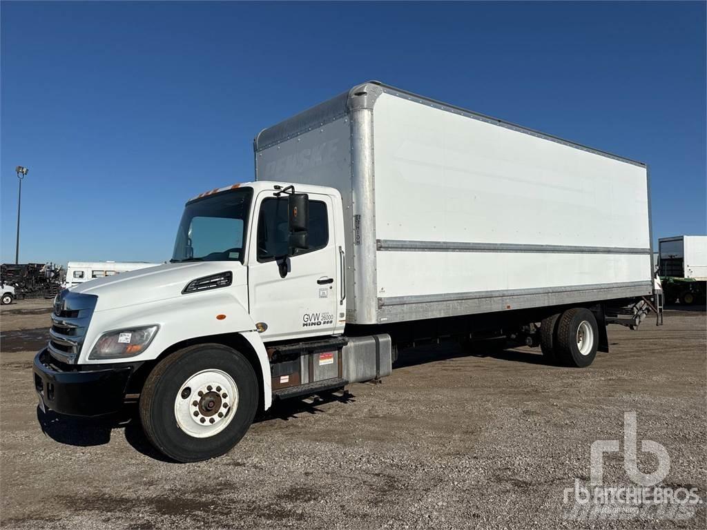 Hino 268 Furgone chiuso