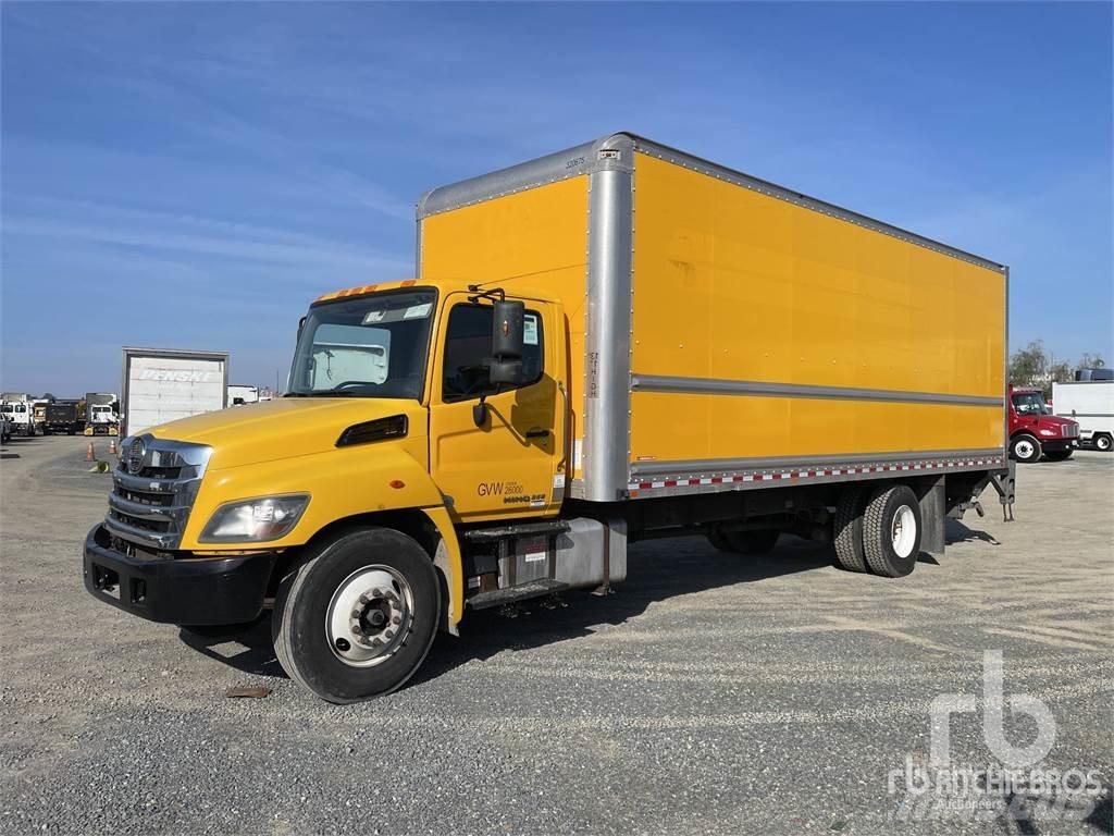 Hino 268 Furgone chiuso