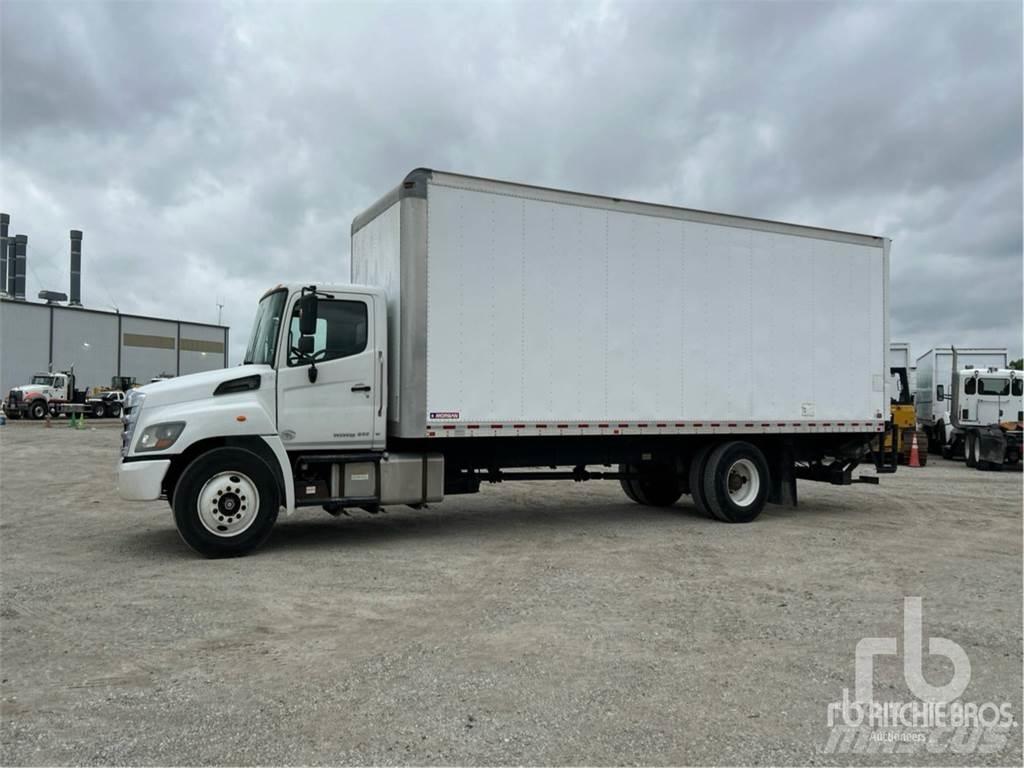 Hino 268 Furgone chiuso