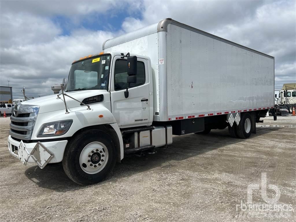 Hino 268 Furgone chiuso