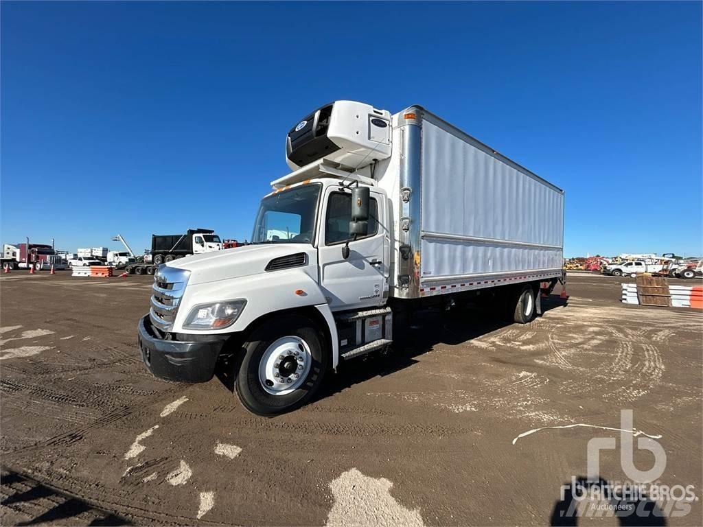 Hino 338 Van a temperatura controllata