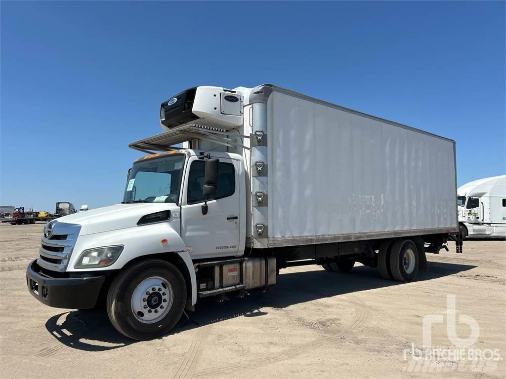 Hino 338 Van a temperatura controllata