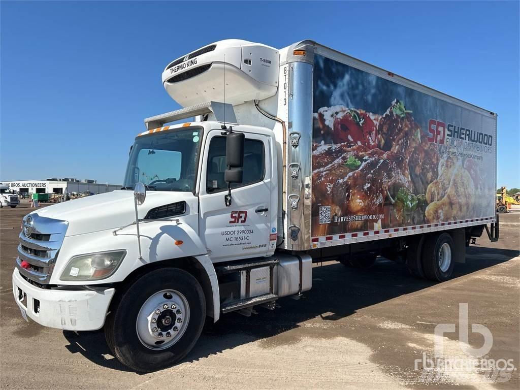 Hino 338 Van a temperatura controllata