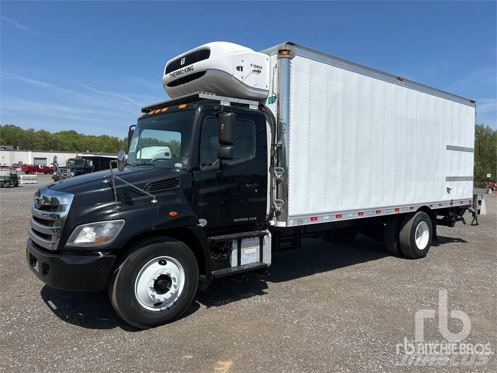 Hino 338 Van a temperatura controllata