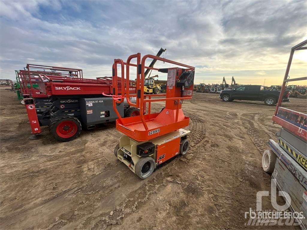 JLG 1230ES Piattaforme a braccio articolato