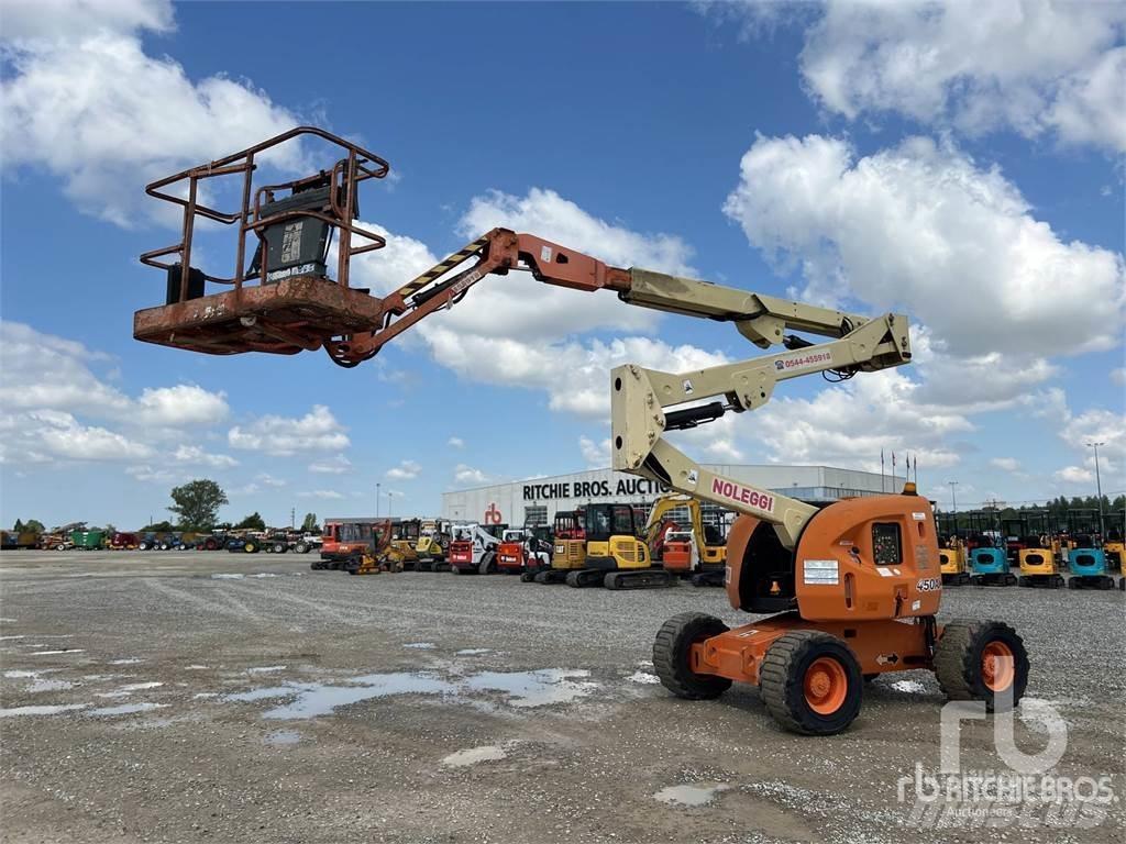 JLG 450 Piattaforme a braccio articolato