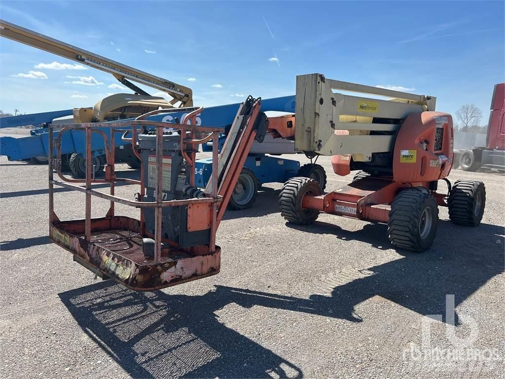 JLG 450AJ Piattaforme a braccio articolato