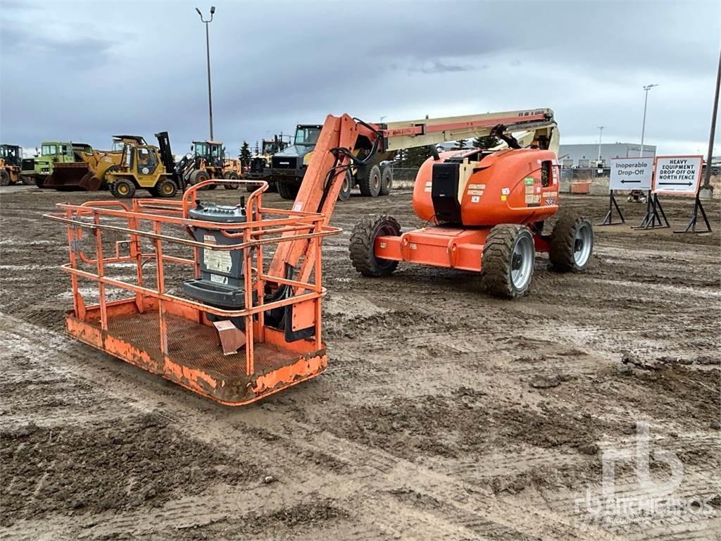 JLG 600AJ Piattaforme a braccio articolato
