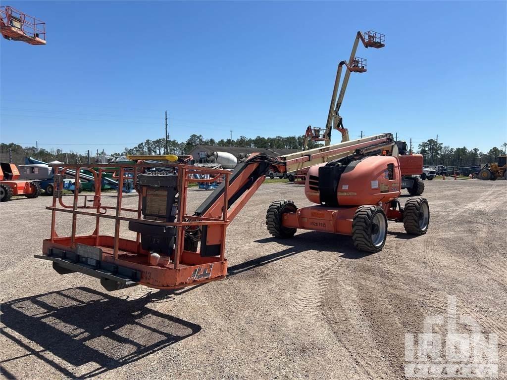 JLG 600AJ Piattaforme a braccio articolato