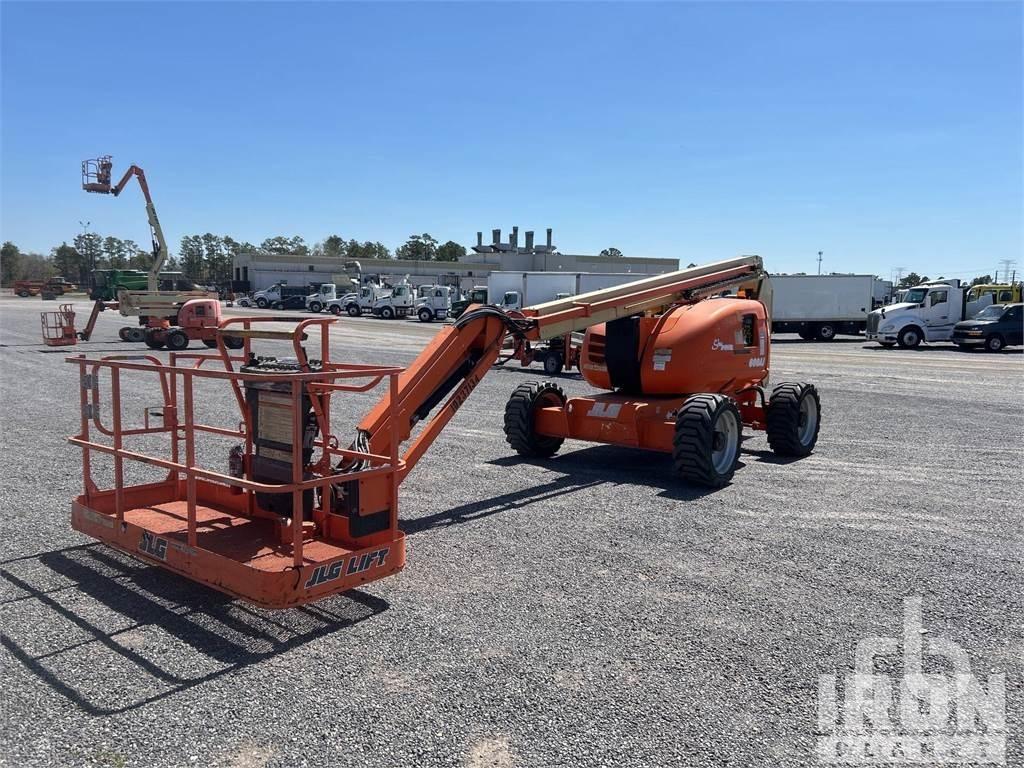JLG 600AJ Piattaforme a braccio articolato