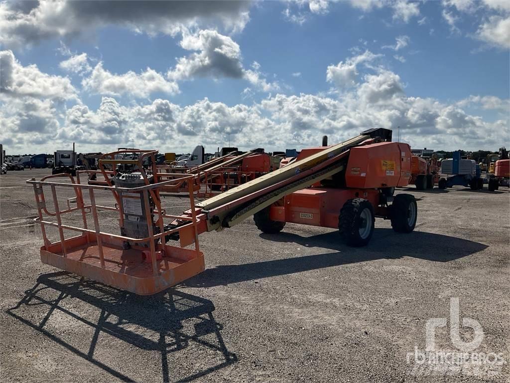 JLG 600S Piattaforme a braccio articolato