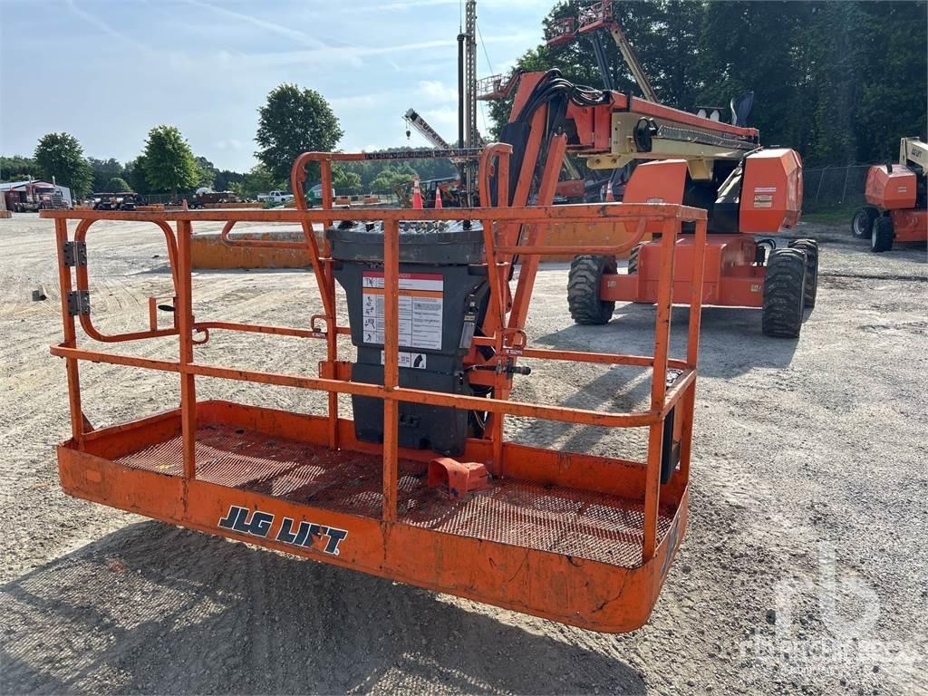 JLG 660SJ Piattaforme a braccio articolato