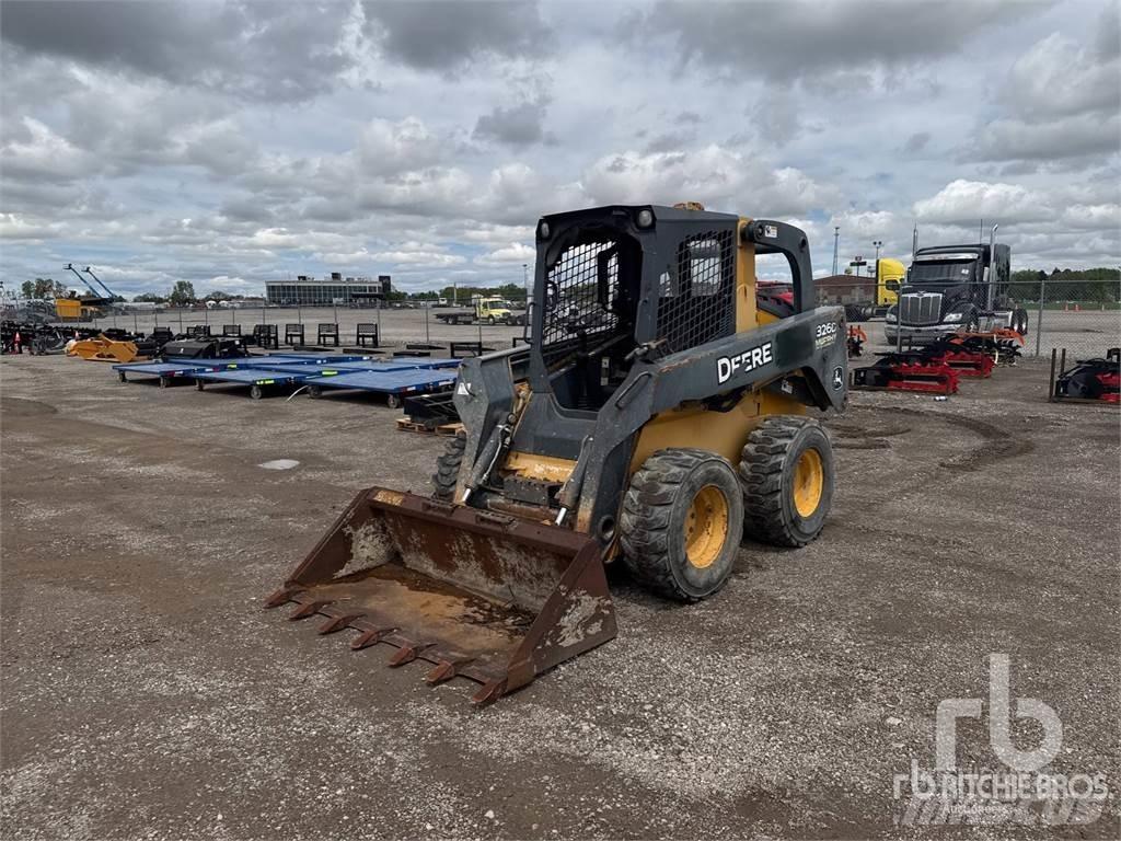 John Deere 326D Mini Pale Gommate