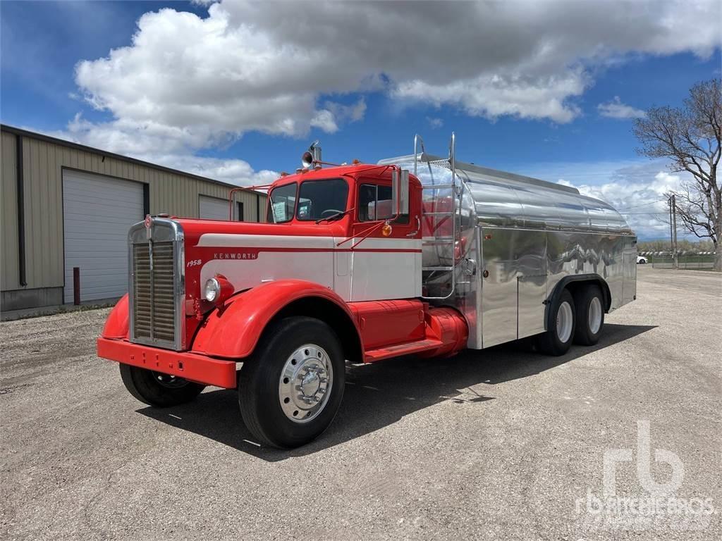 Kenworth CC925C Cisterna