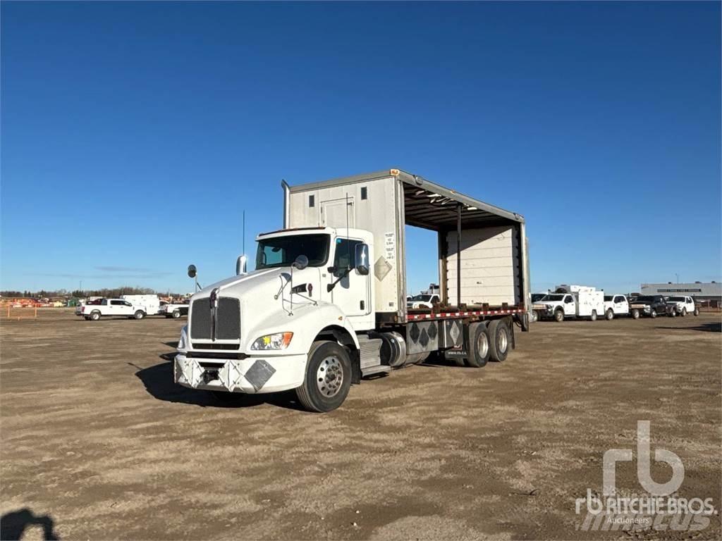 Kenworth T400 Motrici centinate