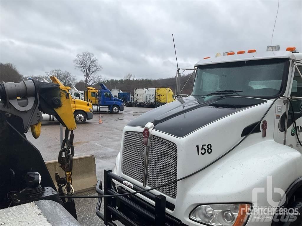 Kenworth T440 Autocabinati