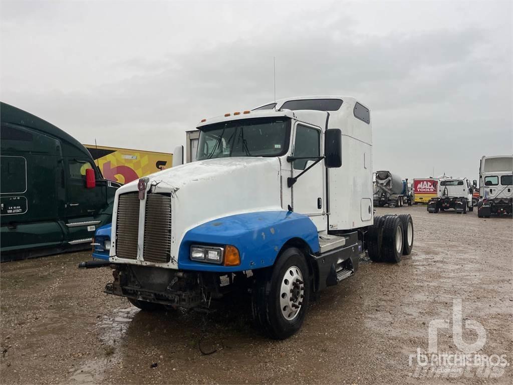 Kenworth T600 Motrici e Trattori Stradali