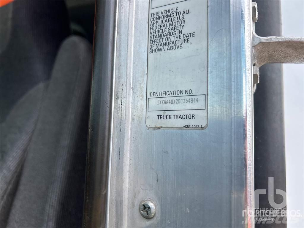 Kenworth T660 Motrici e Trattori Stradali