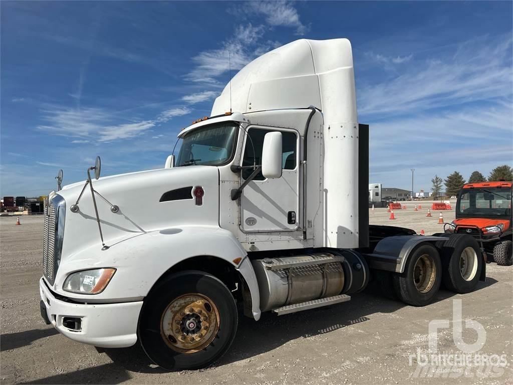 Kenworth T660 Motrici e Trattori Stradali