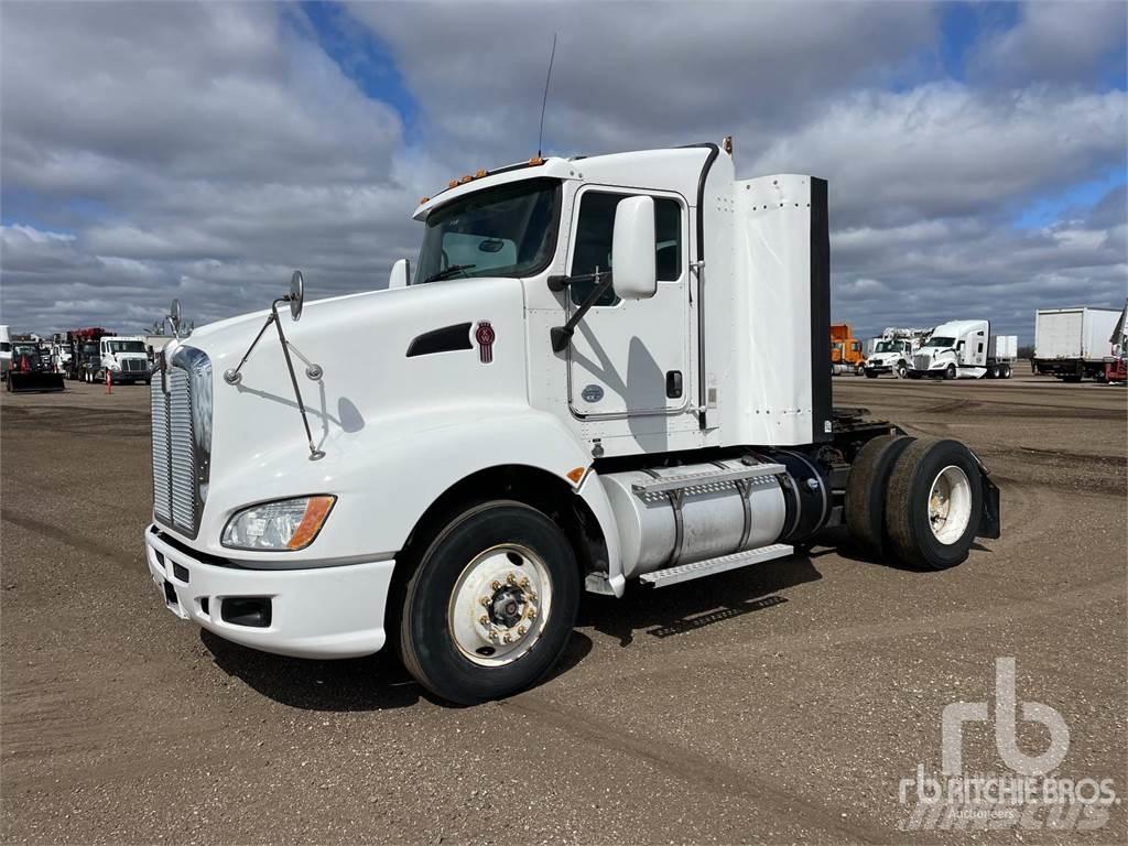 Kenworth T660 Motrici e Trattori Stradali