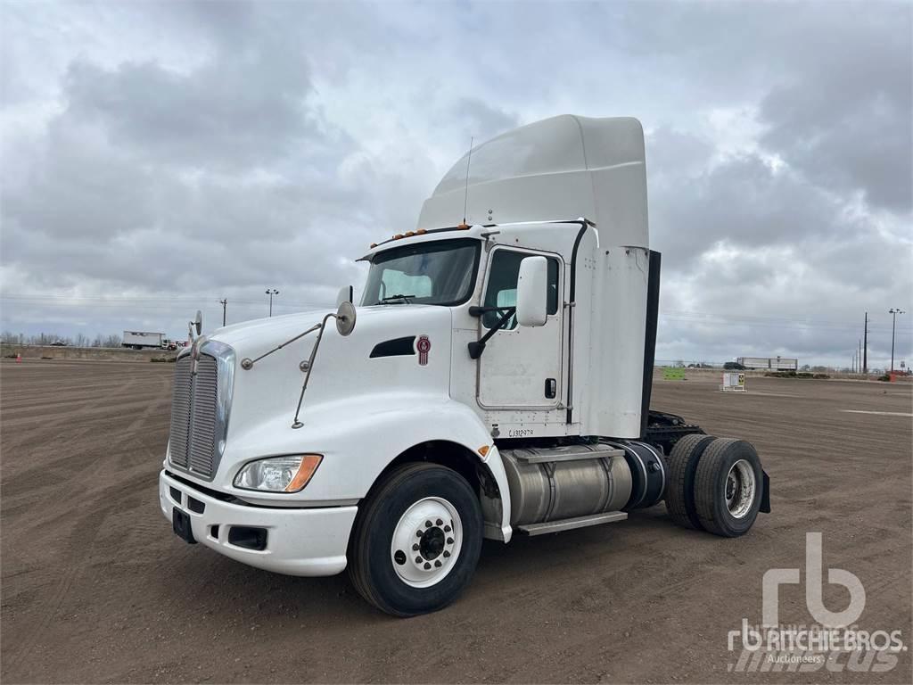Kenworth T660 Motrici e Trattori Stradali
