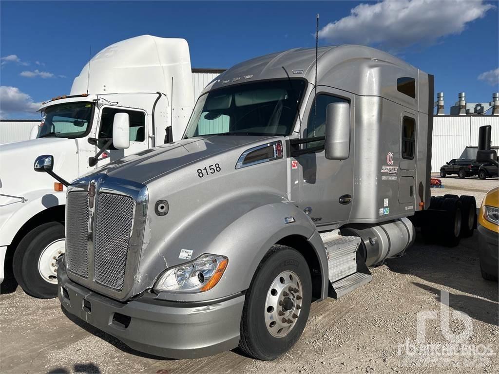 Kenworth T680 Motrici e Trattori Stradali