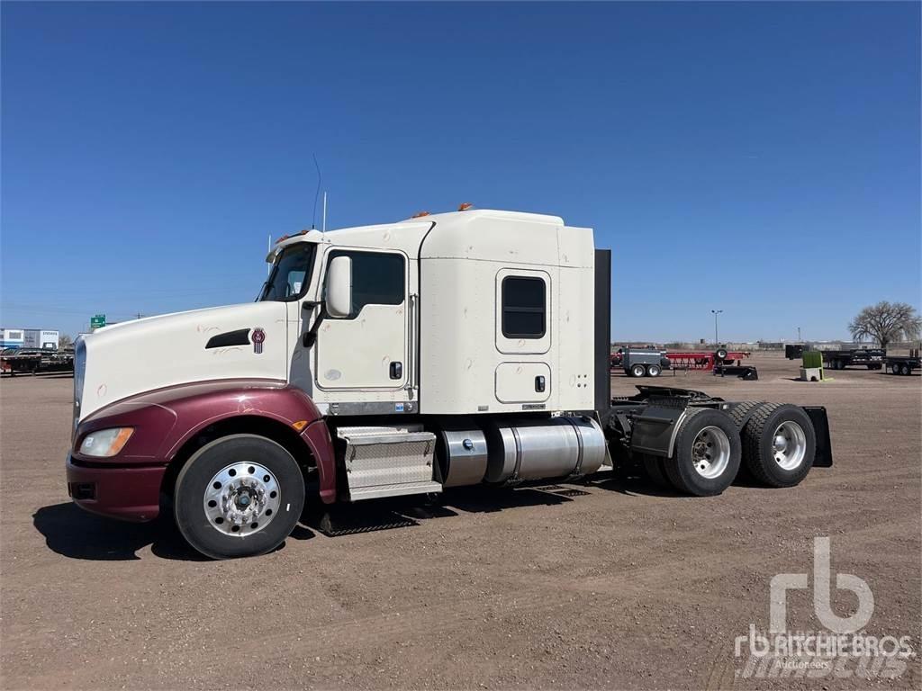 Kenworth T680 Motrici e Trattori Stradali