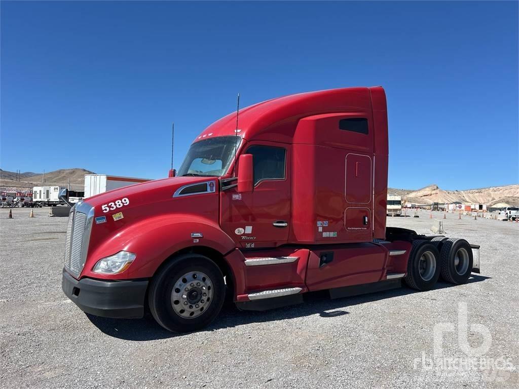 Kenworth T680 Motrici e Trattori Stradali