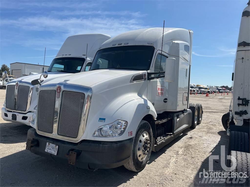 Kenworth T680 Motrici e Trattori Stradali