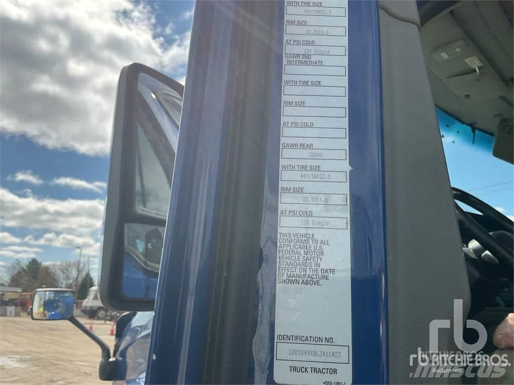 Kenworth T680 Motrici e Trattori Stradali