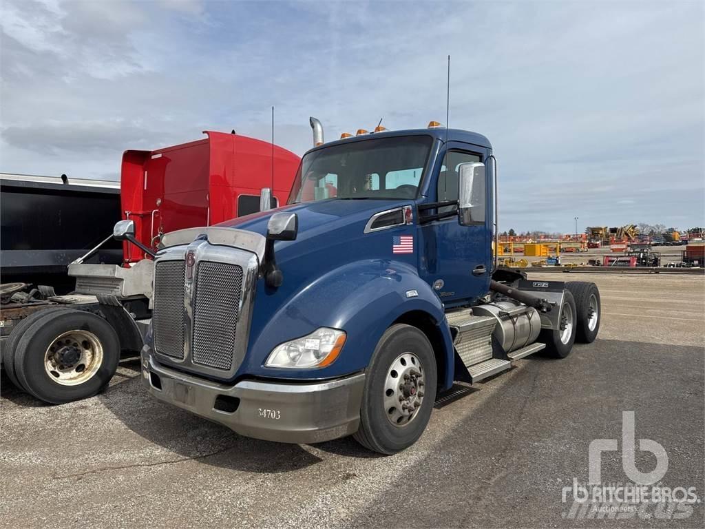 Kenworth T680 Motrici e Trattori Stradali