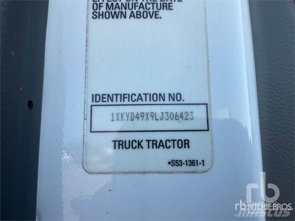 Kenworth T680 Motrici e Trattori Stradali