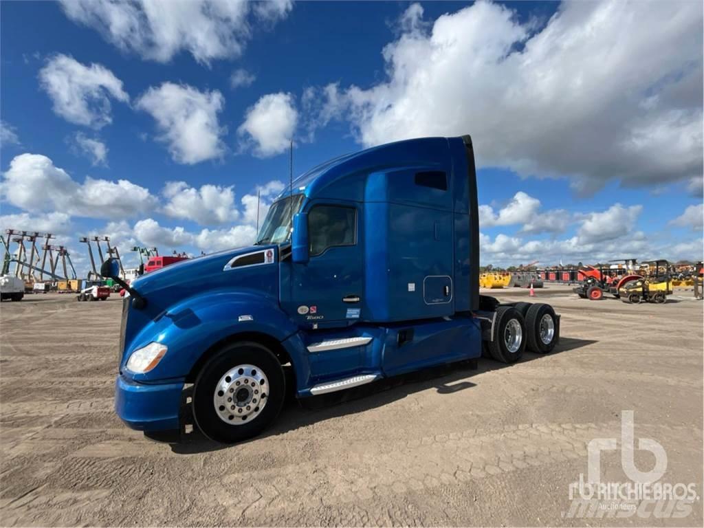 Kenworth T680 Motrici e Trattori Stradali